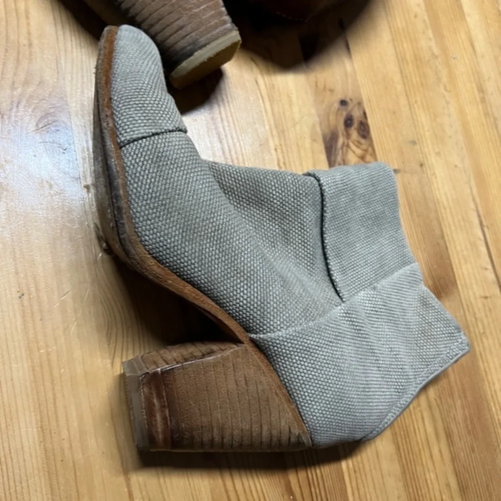 RAG & BONE ANKLE BOOTS SZ 9 P#17